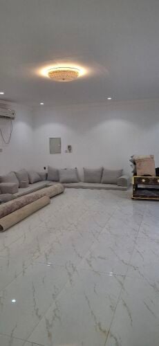 PHK with private entrance Wakra