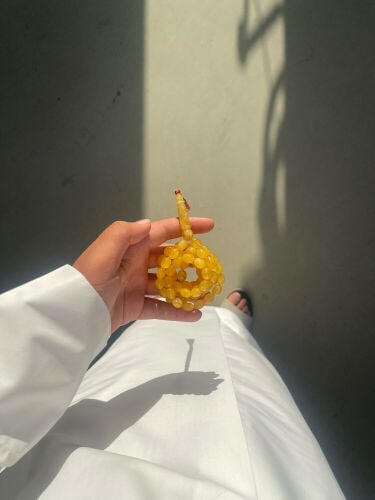 كهرم كلنغرادي مغيّم ملطخ على خفيف