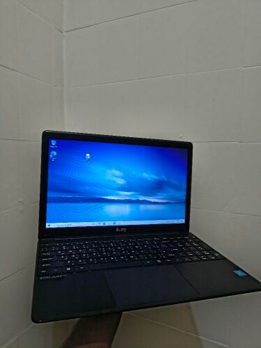 iLife Zed Air Laptop