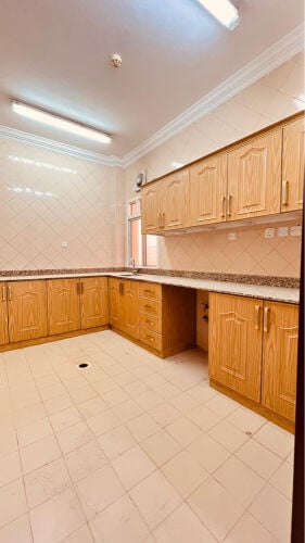 2 BR in old Airport for Rent 