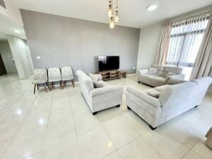 SPACIOUS 3BHK | FULLY FURNISHED |