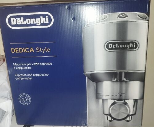 De'Longhi coffee machine