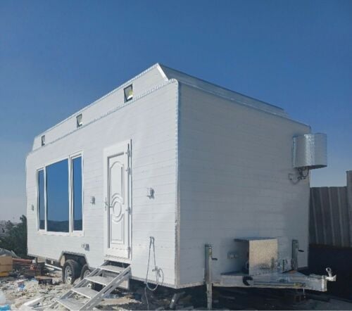 Caravan toilets kitchen 