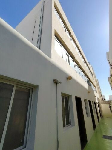 9 Rooms For Staff, Indpendent.