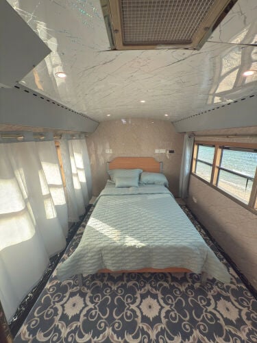 international bus caravan 