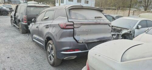 قطع غيار سيارات سكراب صيني