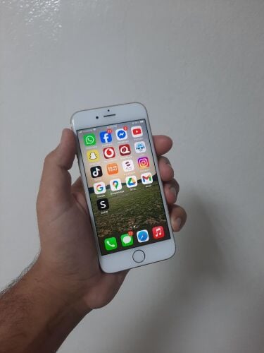ايفون ٦اس