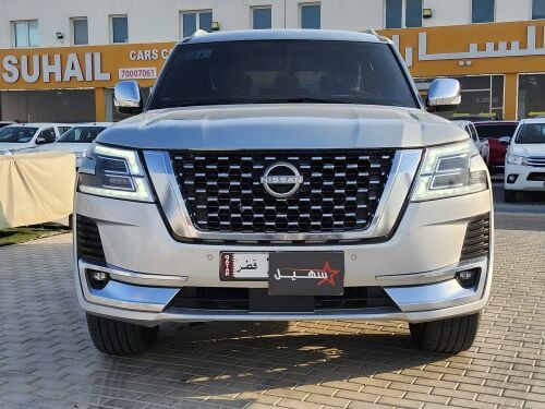 نيسان باترول بلاتينيوم 2016 نظيفة