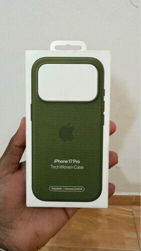 TechWoven case iPhone 17 pro