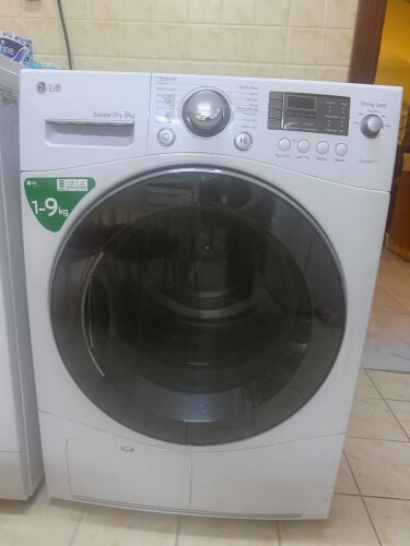 LG
