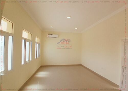 Studio in Umm Al Amad