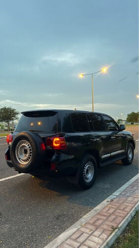 toyota land cruiser v6