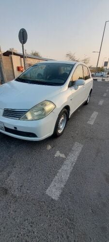 Nissan Tida