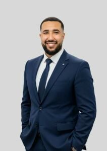 مهندس برمجيات ( الواب + المبايل )