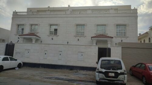 Apartment for rent in Al Salam Stre