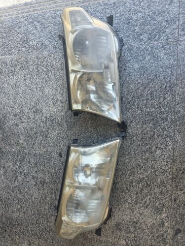 Toyota Land Cruiser Front Lights