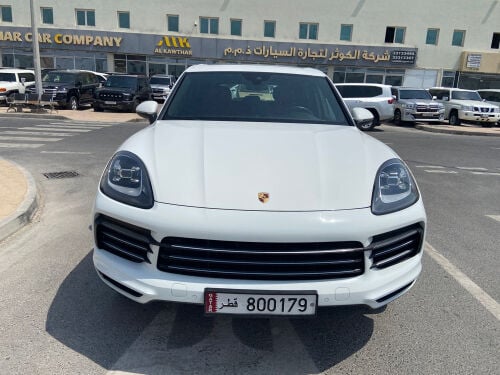 Porsche 2019 white 