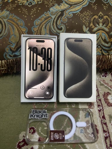 iPhone 15 pro 128 GB battery 87