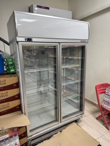 Double door chiller