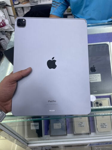 اي بيد برو٢٥٦غيغا (ام٢) ١٢.٩