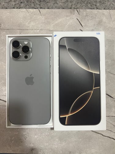 iPhone 16 promax 256 battery 100