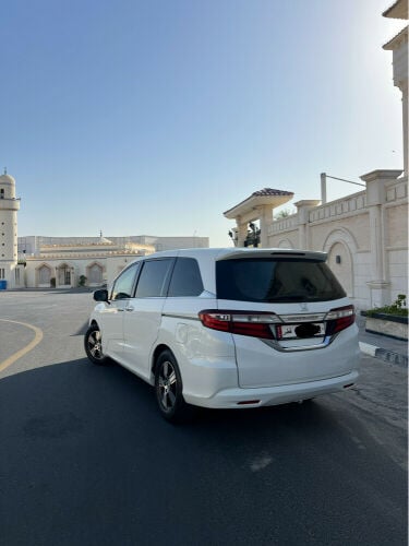 Honda Odyssey J 2016