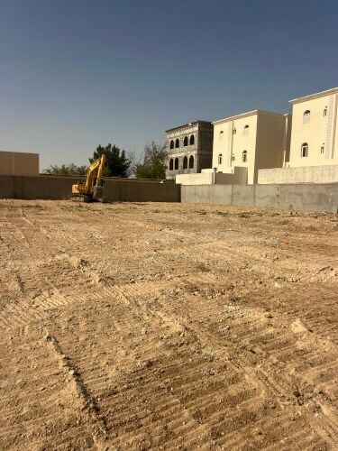 للبيع بالدحيل اراضي مساحات مختلفة