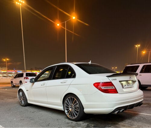 Mercedes C63 AMG 2010