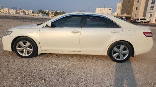 تويوتا كامري للبيع