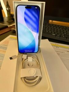 I PHONE 16 PRO MAX
