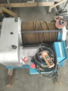 electric wire rope winch