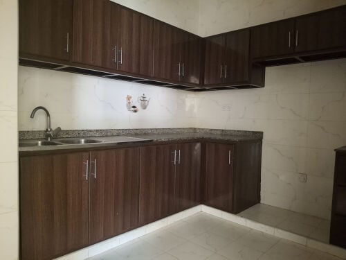 الايجار شقه مدينه خليفه 3 غرف 