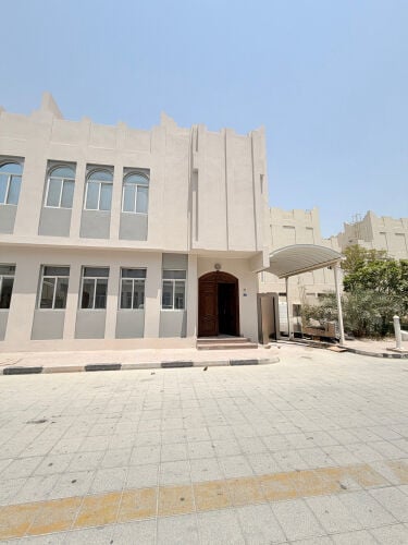 فيلاللايجارالوكيرداخل مجمع5غرف