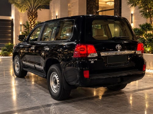8-cylinder GXR