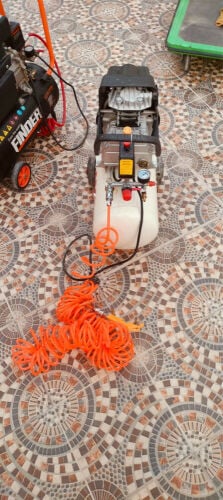 Air Compresso