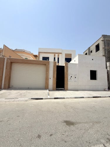 فيلا للبيع في المطار من المالك 