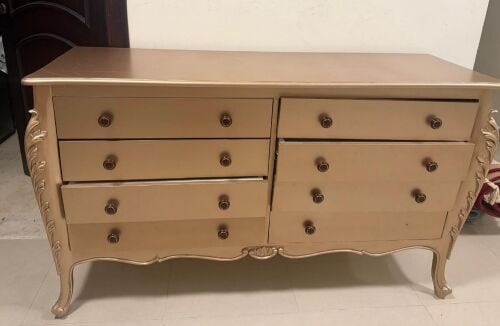 dressing table