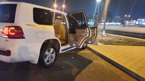 Land Cruiser