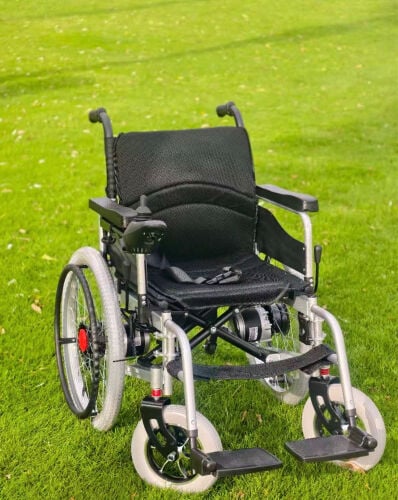 electric wheel chair 