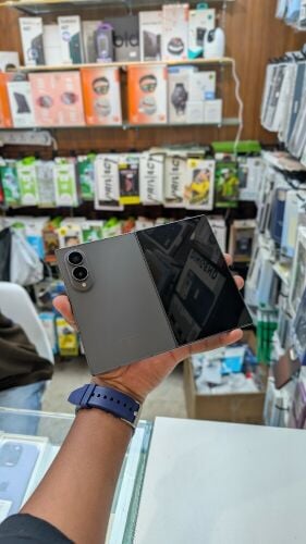 Samsung fold 8