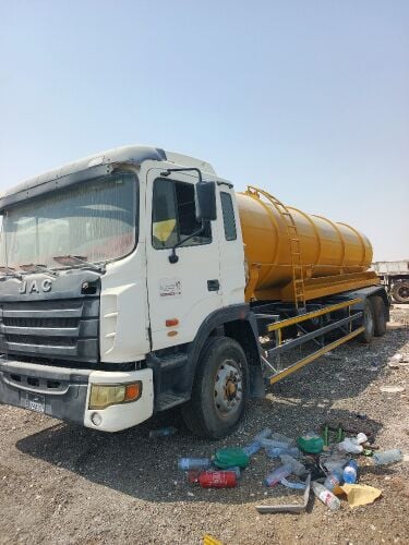 سيارات للبيع