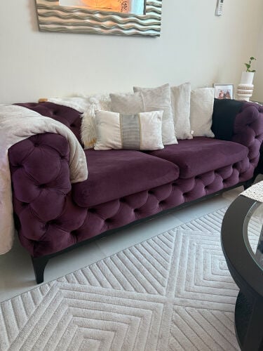 sofa for sell