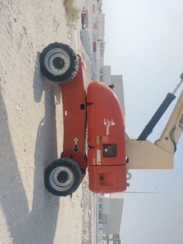 JLG 860