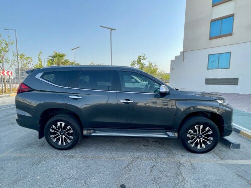 Mitsubishi Montero Sport 2020