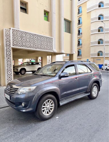 Toyota Fortuner 2014