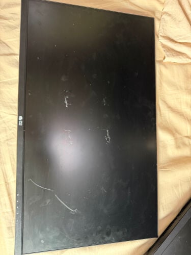 شاشات 
