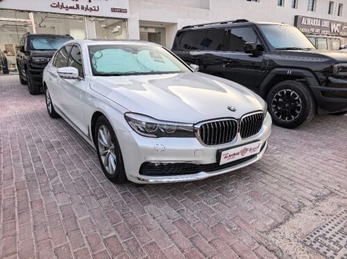بي ام دبليو ٧٣٠