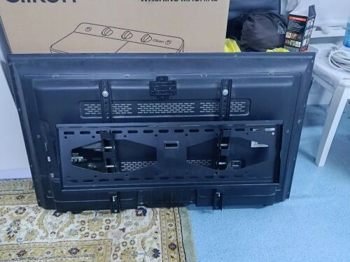 used Samsung 46 inches TV for sale