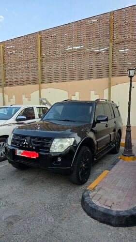 mitsubishi pajero 2009 full option