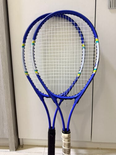 beginner tennis racket 